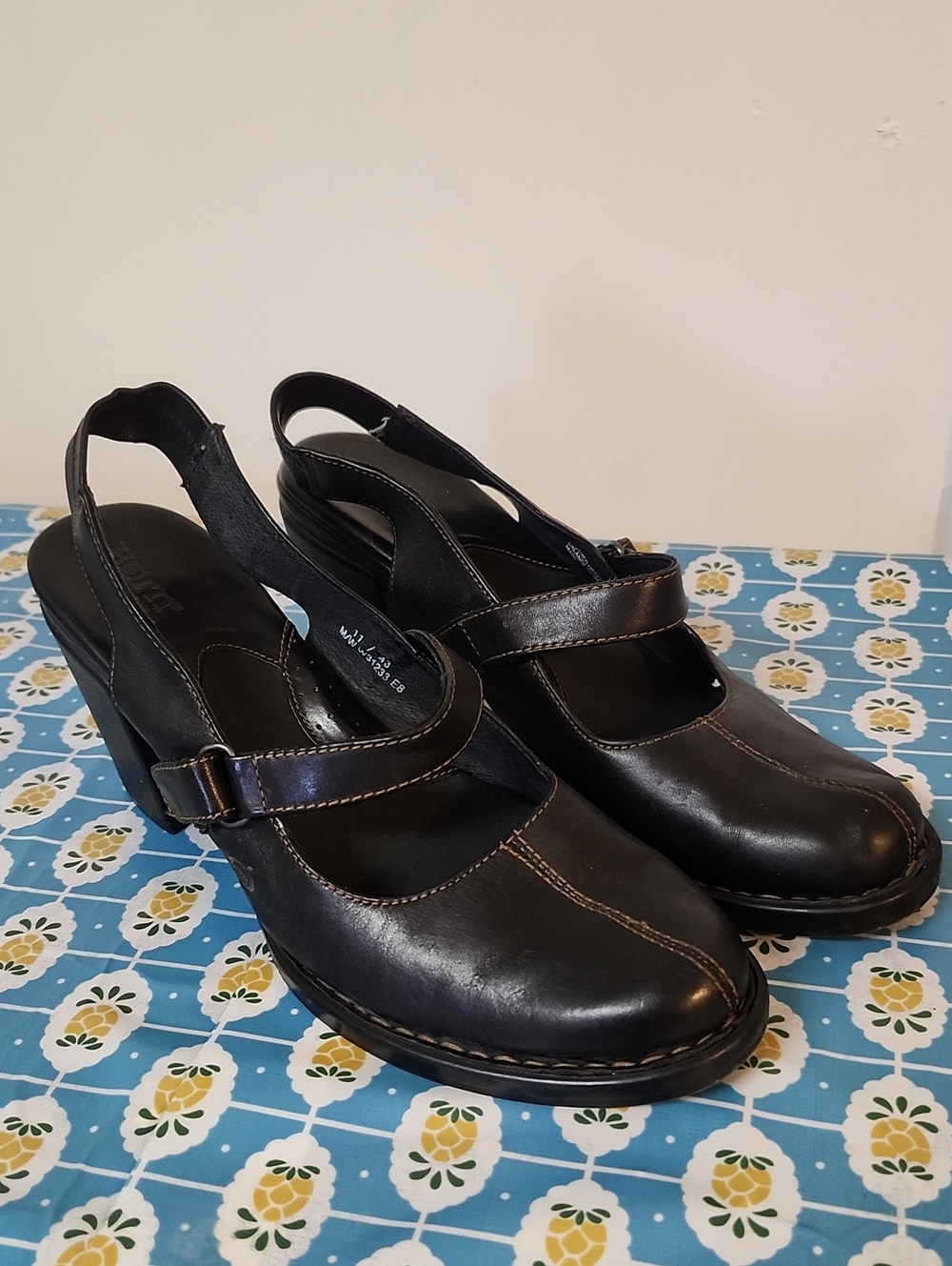 Born Sling Back Mary Jane Black Sz 11 Leather Chunky Clogs